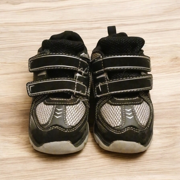 Other - Boy's Toddler Sneakers Size 10